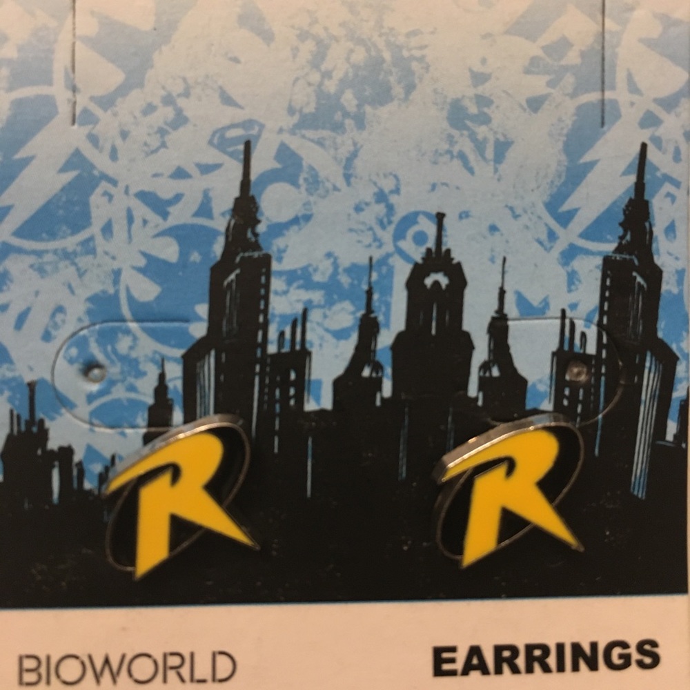 New DC Robin Logo Stud Earrings